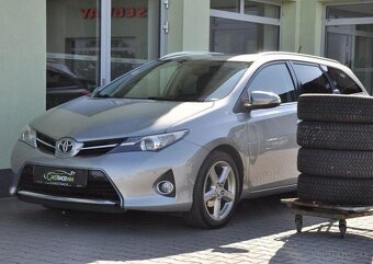 Toyota Auris 1,6I ČR KEYLESS 2xKOLA KAMERA 97 kw - 2