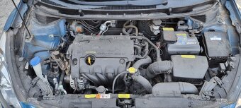 Hyundai i30 havarovany - 2