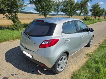 Mazda 2 - 2