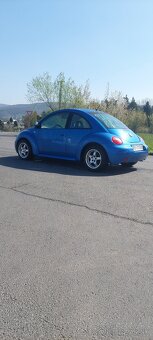 Volkswagen Beetle - 2