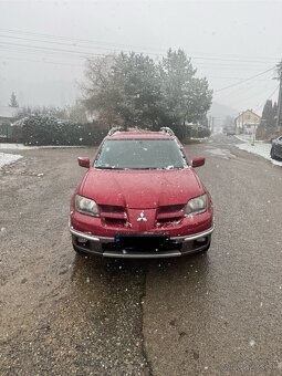 Mitsubishi Outlander 2.4 Benzín 4x4 114KW A/T4 - 2