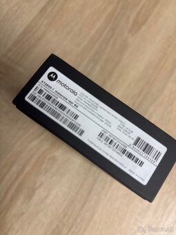 Motorola Razr 60 – úplne nový, nerozbalený - 2