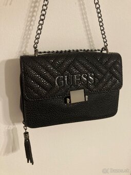 Dámska kabelka Guess čierna - 2