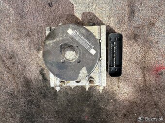 Abs rj Renault Megane III 476606747R - 2