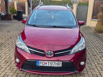 Toyota Verso 1,8 benzin - 2
