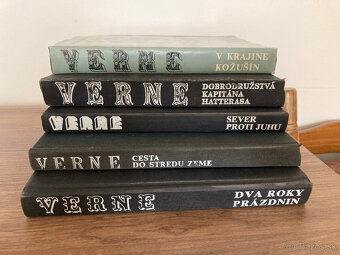 Jules Verne - romány - 5 ks - 2