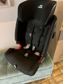 Advansafix IV r čierna - 2