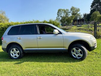 Volkswagen Touareg - 2