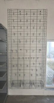 Grid wall - 2