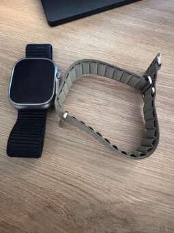 Apple Watch ultra 2 49mm - 2