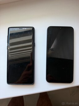 2x samsung (na suciastky) - 2