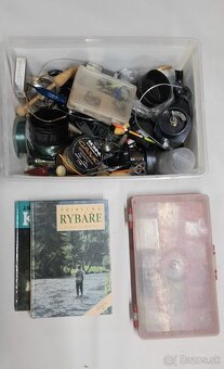 Rybárske pruty, udice, podberák + príslušenstvo - 2