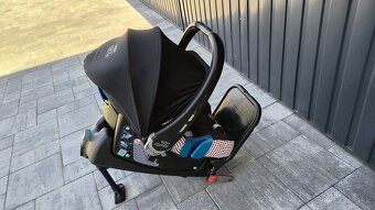 Britax Romer - autosedačka (vajíčko) s isofixom - 2
