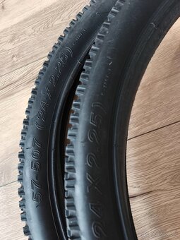 3 x nové plášte plus duše 24 x 2,25 - 2