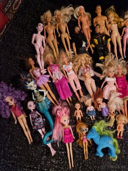 Barbie Ken karavan auto deti doplnky koníky a ine - 2