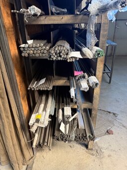 Hutný materiál - 2