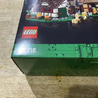 Lego -10332 - 2