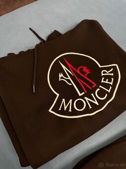 Moncler tepláková súprava - 2