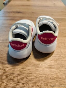Detské botasky Adidas - 2