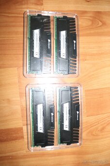 Corsair Vengeance 32GB DDR3 1600MHZ - 2