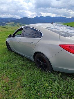 Opel Insignia - 2