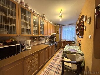 PREDAJ, SLNEČNÝ 2 IZBOVÝ BYT POPRAD - 2