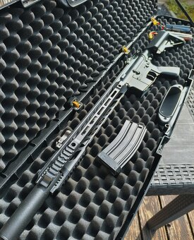 M4A1 Sailent Arms - CYMA - 2