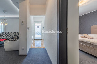 Priestranný apartmán s terasou na predaj – len 100 m od aqua - 2