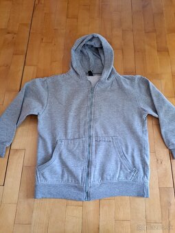 2x makka mikina  v.146 - 2