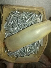 Predám šroby - 2