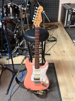 Kópia Fender stratocaster - 2