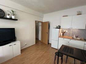 Predaj 2-izbového bytu po rekonštrukcii v tehlovom bytovom d - 2