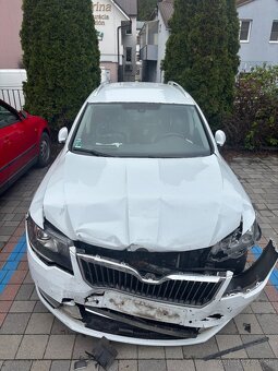 Škoda Superb 2.0 TDI 125kw - 2