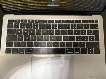 MacBook Air 2019 i5/16GB/256GB - 2