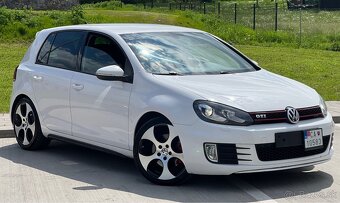 Volkswagen Golf VI GTI 2.0TSI - 2
