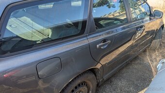 Volvo v 50 r.v. 2010 , 100kw 2.0 d - 2
