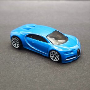 Hot wheels 9 - Real Riders & mainy - 2