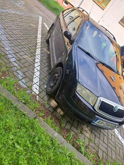 Skoda fabia 1.4 50kw - 2