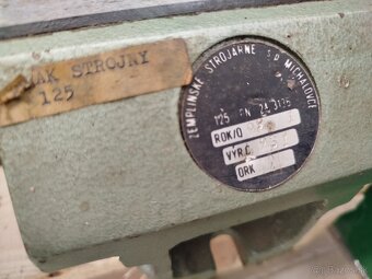 Zverák strojný 125mm - 2