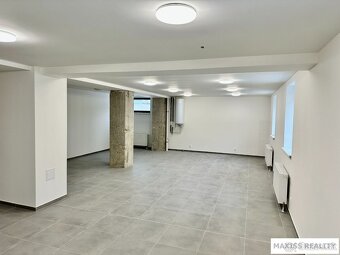 Obchodný priestor prístupný z ulice v centre mesta, novostav - 2
