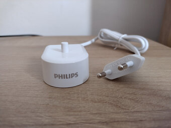 Nabíjačka na elektricku zubnu kefku - 2