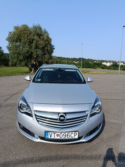 Opel Insignia - 2