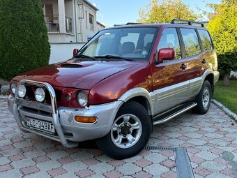 Nissan Terrano ll 2.4 - 2