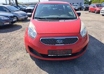 Kia Venga 1,4 i COOL benzín manuál 66 kw - 2