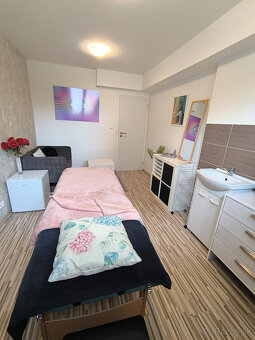 Prenájom priestoru v salóne - 2