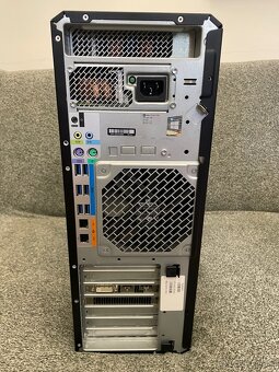 Počitač HP Z6 G4 - Intel Xeon - 40 jadier - 2