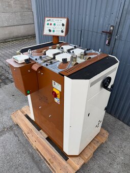 Automatický lešticí stroj na hran kožených řemenů Galli FC2E - 2