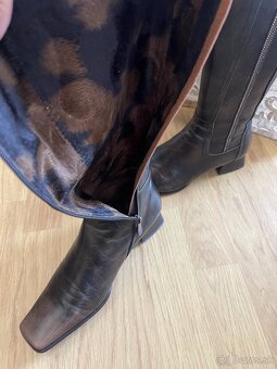 Hnedé čižmy (kozačky) - kožené - 2