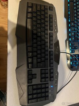 Klávesnica Hama uRage Illuminated - 2