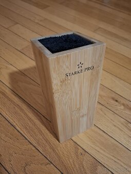 Bambusový stojan na nože - 2